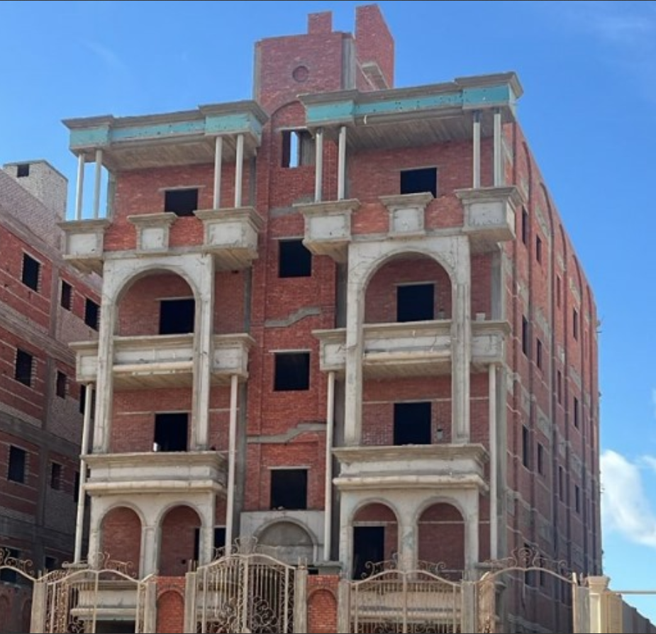 وحدة سكنية أول مطل بحر